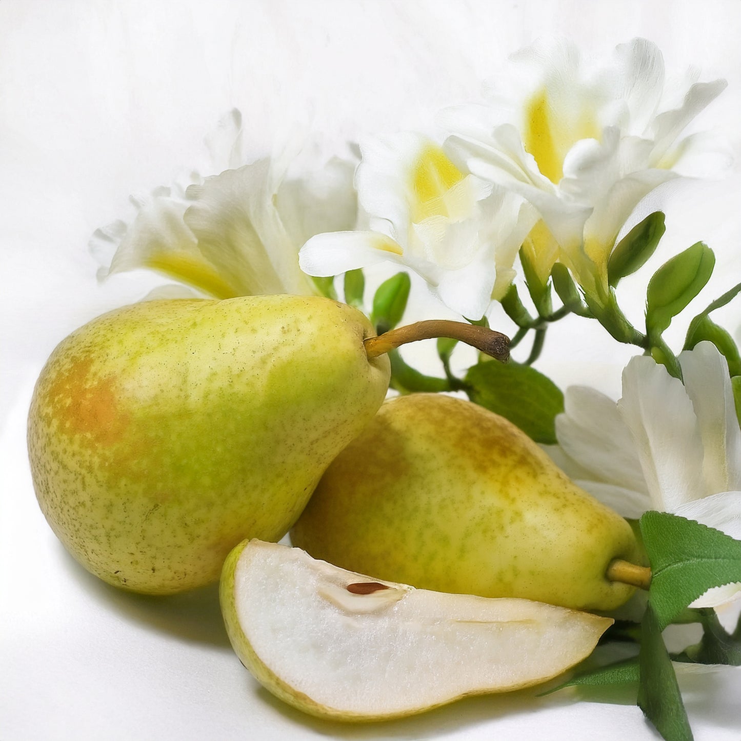 freesia and pear